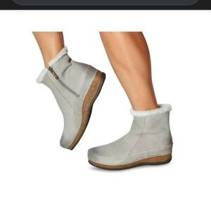 8466 Dansko Womens Mitzy Burnished Suede Stone Bootie Size 36EU